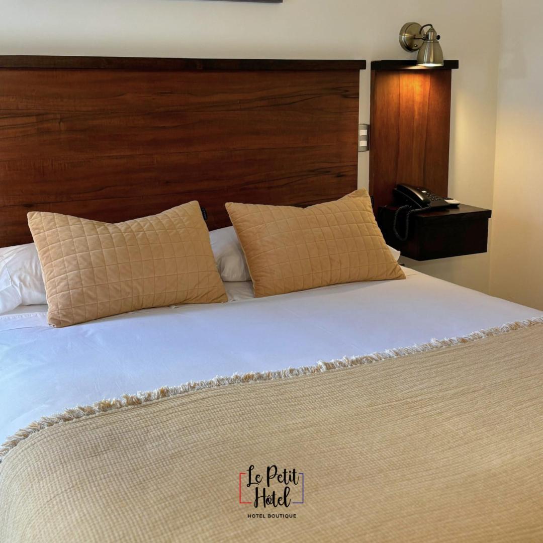 Hotel Le Petit